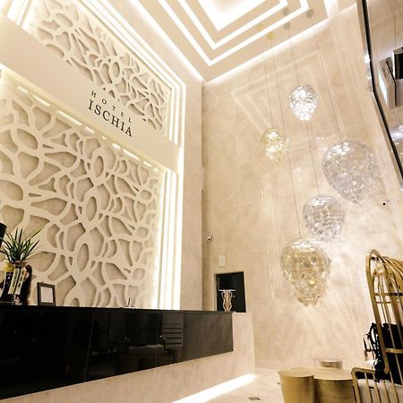 Ischia Hotel Йонгин Екстериор снимка